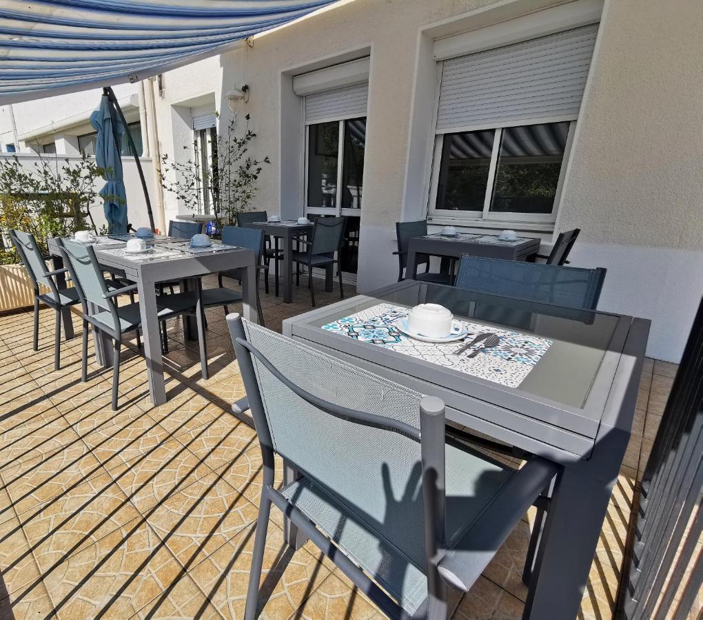 Hotel Le Pasteur Royan Exteriör bild
